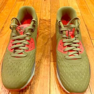 Nike Air Max 90 men’s running shoes